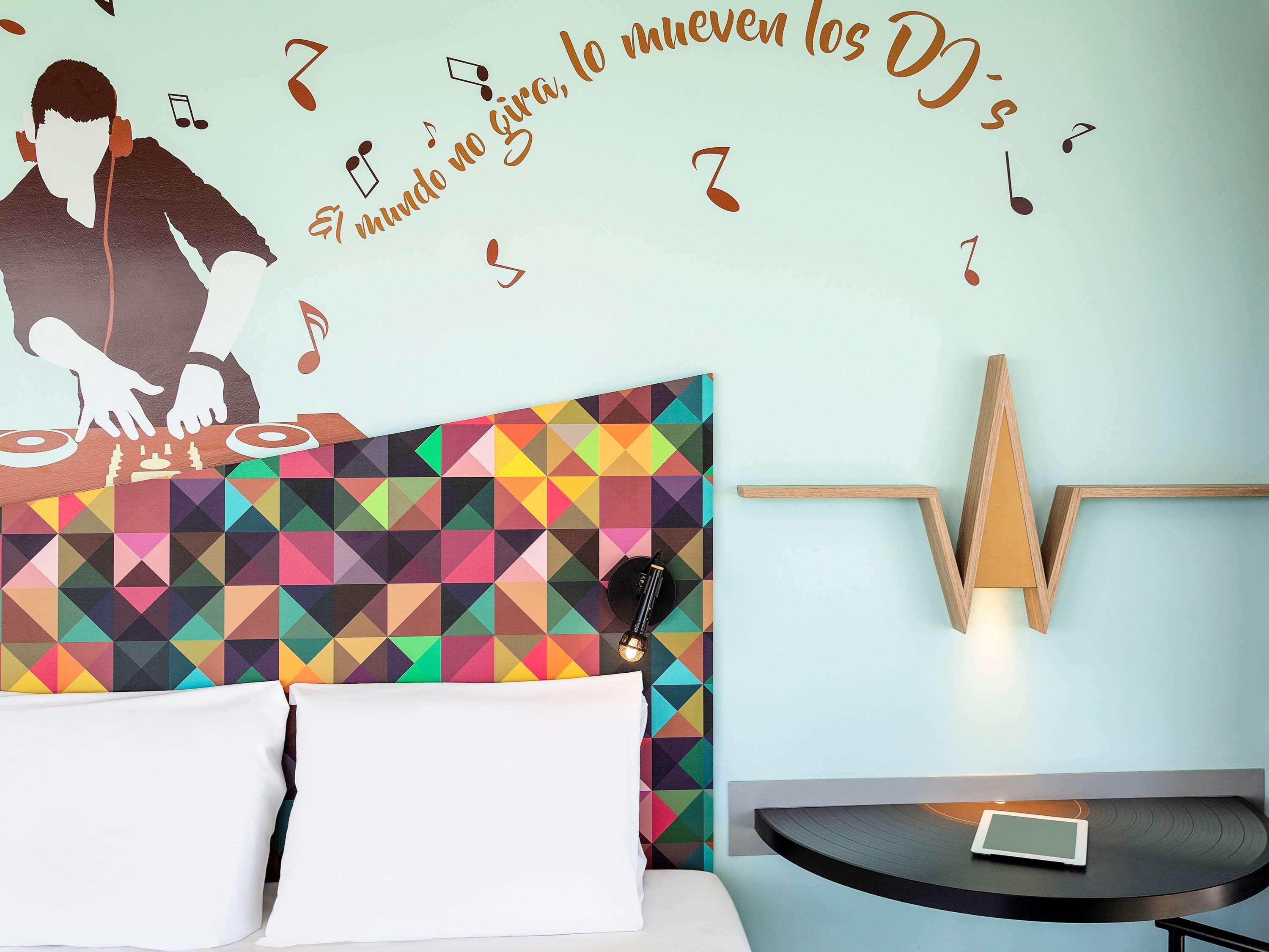 Ibis Styles Merida Galerias Εξωτερικό φωτογραφία