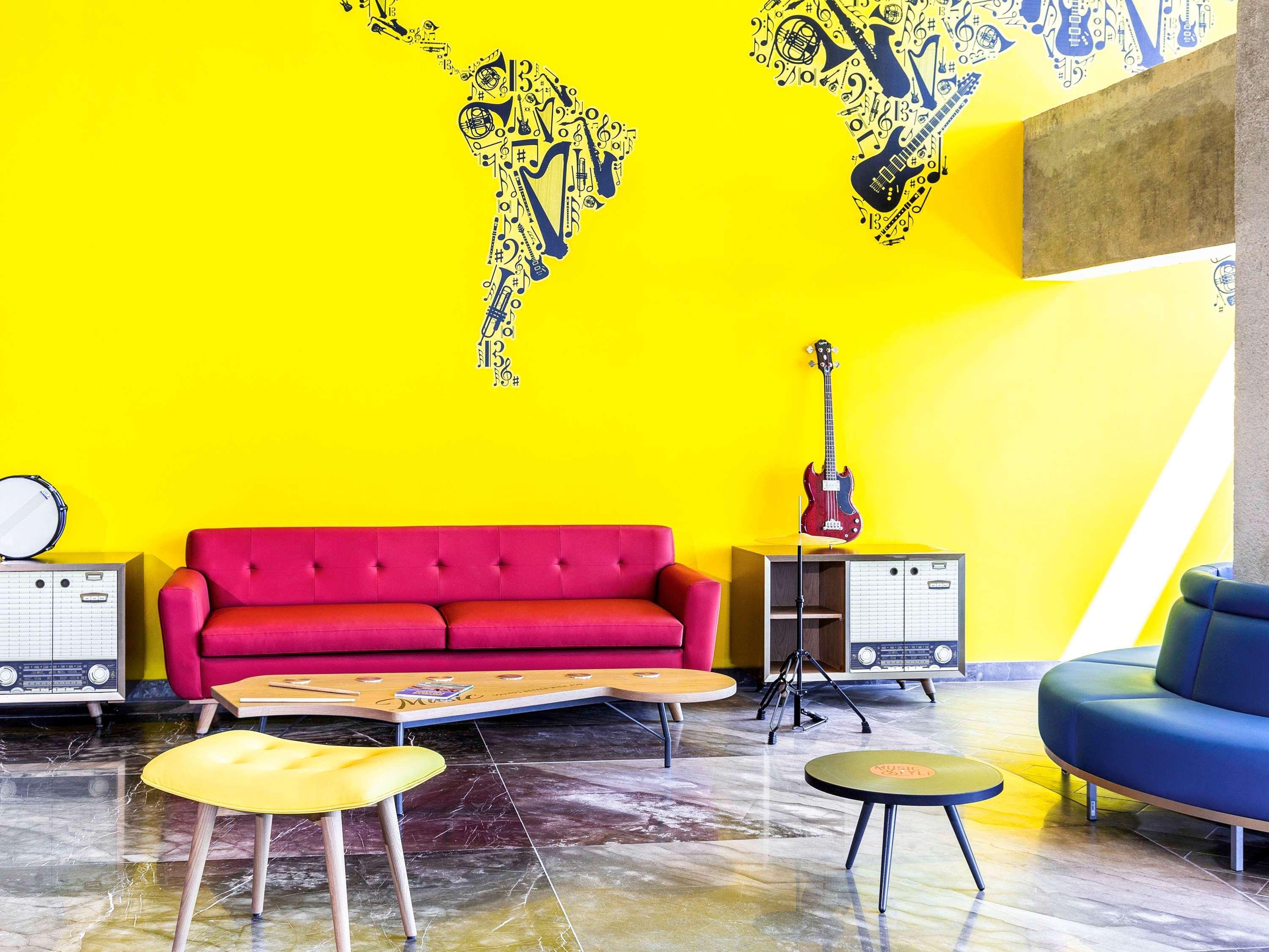 Ibis Styles Merida Galerias Εξωτερικό φωτογραφία