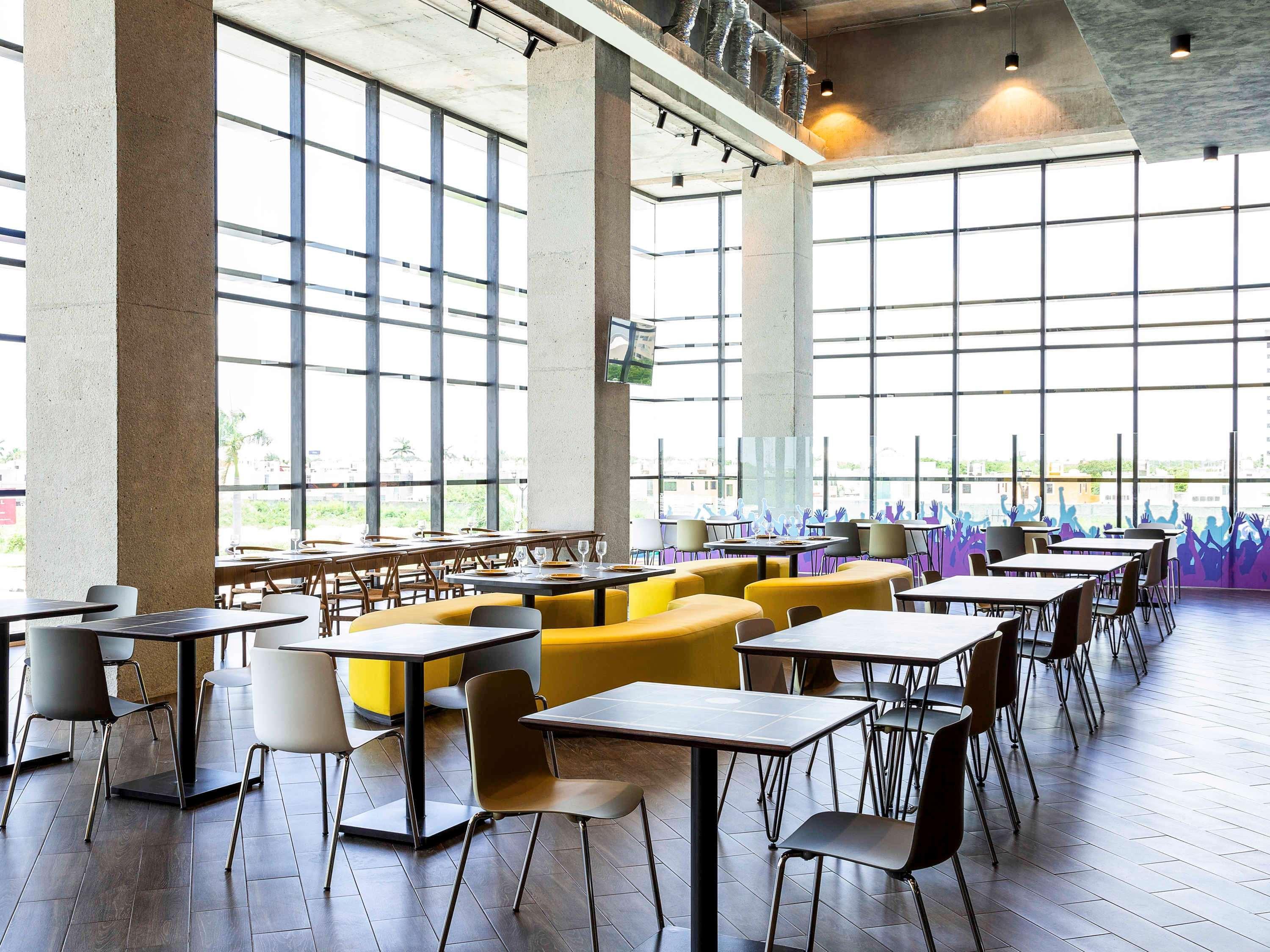Ibis Styles Merida Galerias Εξωτερικό φωτογραφία