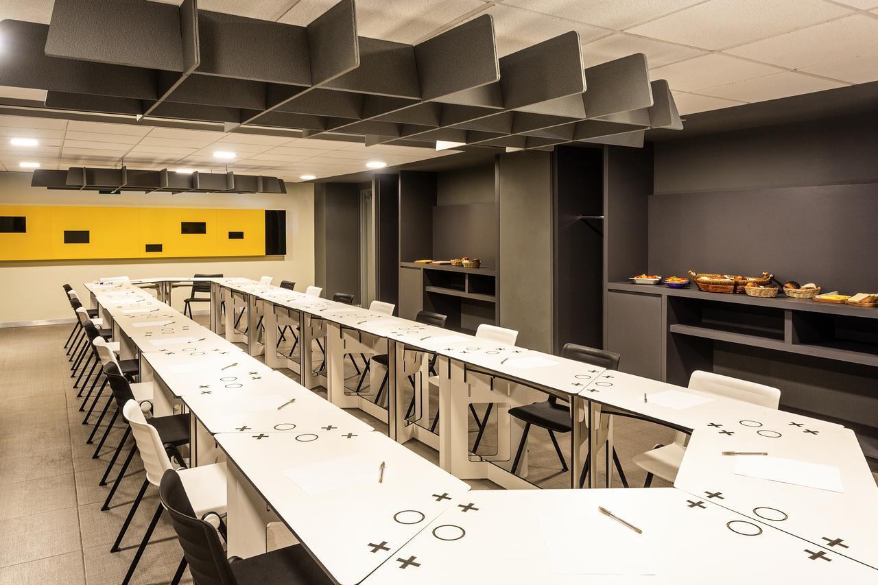 Ibis Styles Merida Galerias Εξωτερικό φωτογραφία